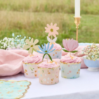 Floral Tea Party Kagepinde & Cupcake Wrappers