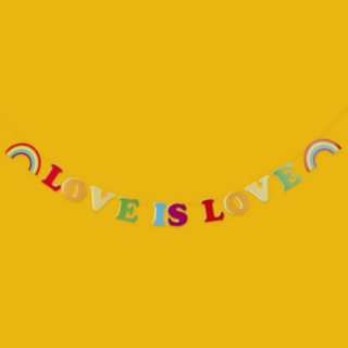 Love Is Love Guirlande