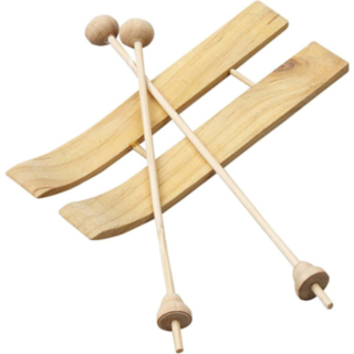 Træski Med Stave