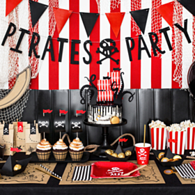 Pirates Party Guirlande Sort
