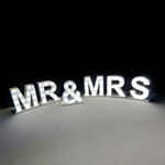 MR & MRS Lightbox Skilt