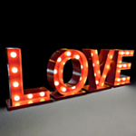 Love Lightbox Skilt Rød