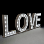 Love Lightbox Skilt