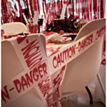 Blodigt Danger - Caution Advarselstape