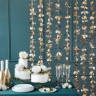 Hængende Blomster Backdrop Guld