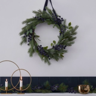 Slåenbær Julekrans