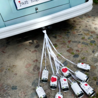Bryllupsdåser Til Bilen