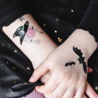 Falske Halloween Tatoveringer