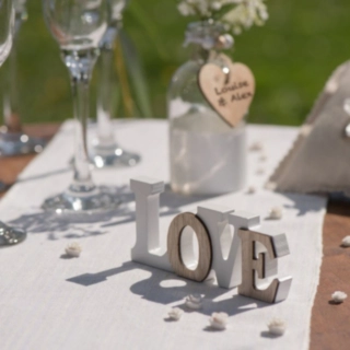 Love Træ Dekoration
