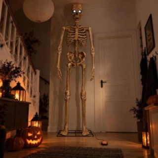 Kæmpe Skelet Med Lyd 240 cm