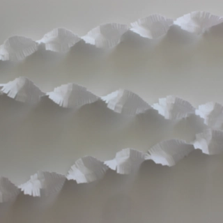 Crepepapir Guirlande Hvid